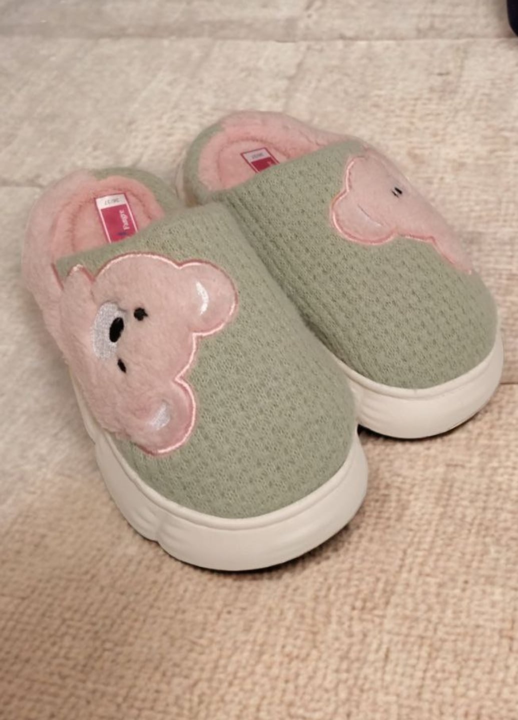 Хатні капці жіночі Cute Bear